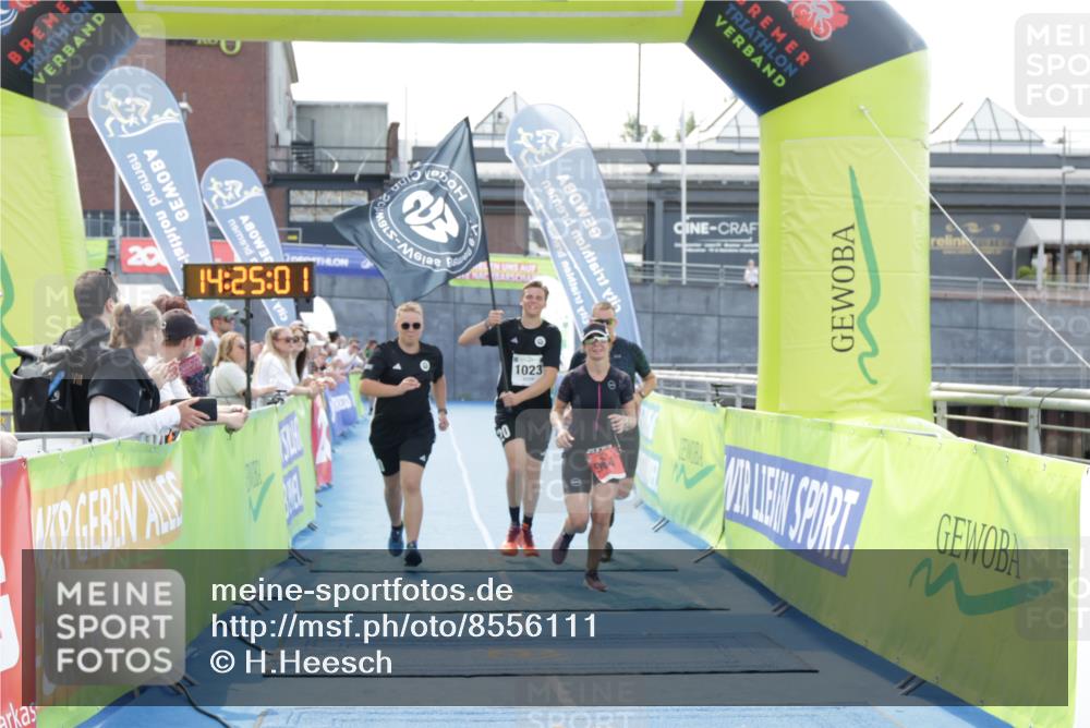 10.08.2025 - GEWOBA Citytriathlon Bremen H.Heesch http://msf.ph/oto/8556111 10.08.2025 14:25:05 Ziel 765, 894, 964, 1023 meine-sportfotos.de