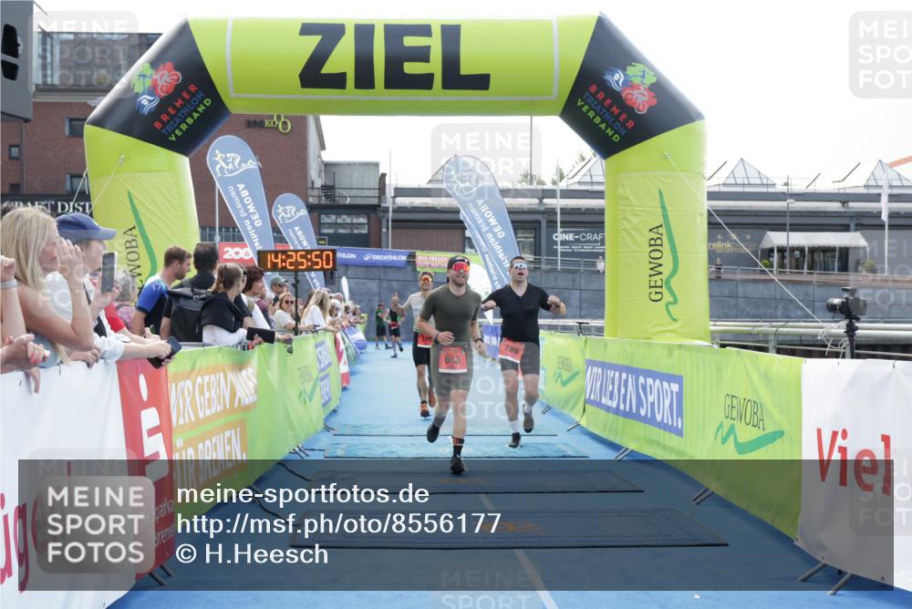 10.08.2025 - GEWOBA Citytriathlon Bremen H.Heesch http://msf.ph/oto/8556177 10.08.2025 14:25:54 Ziel 643, 749, 789 meine-sportfotos.de