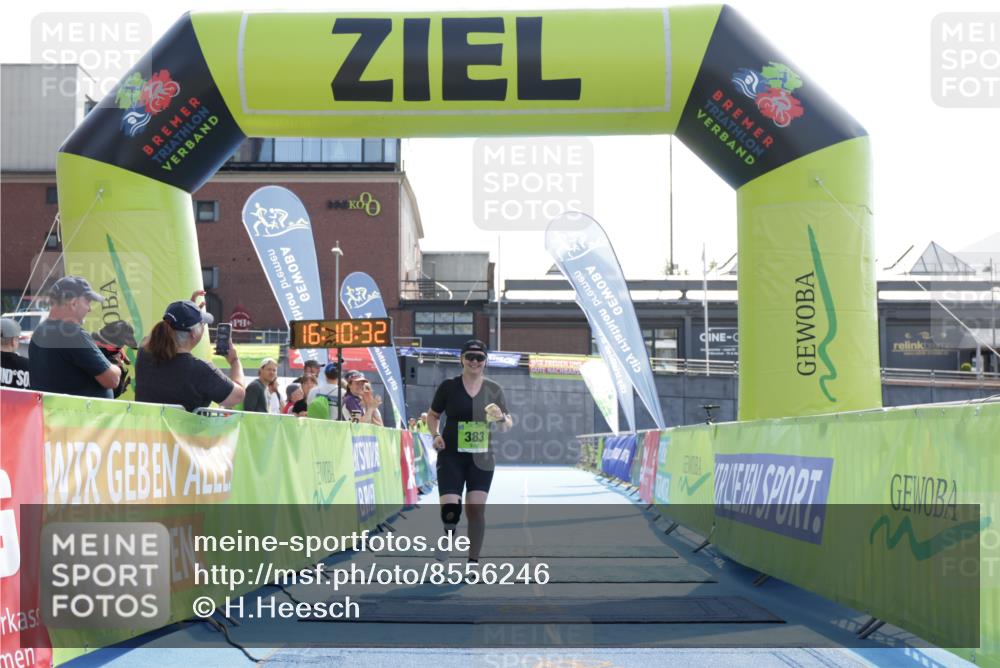 10.08.2025 - GEWOBA Citytriathlon Bremen H.Heesch http://msf.ph/oto/8556246 10.08.2025 16:10:36 Ziel 383 meine-sportfotos.de