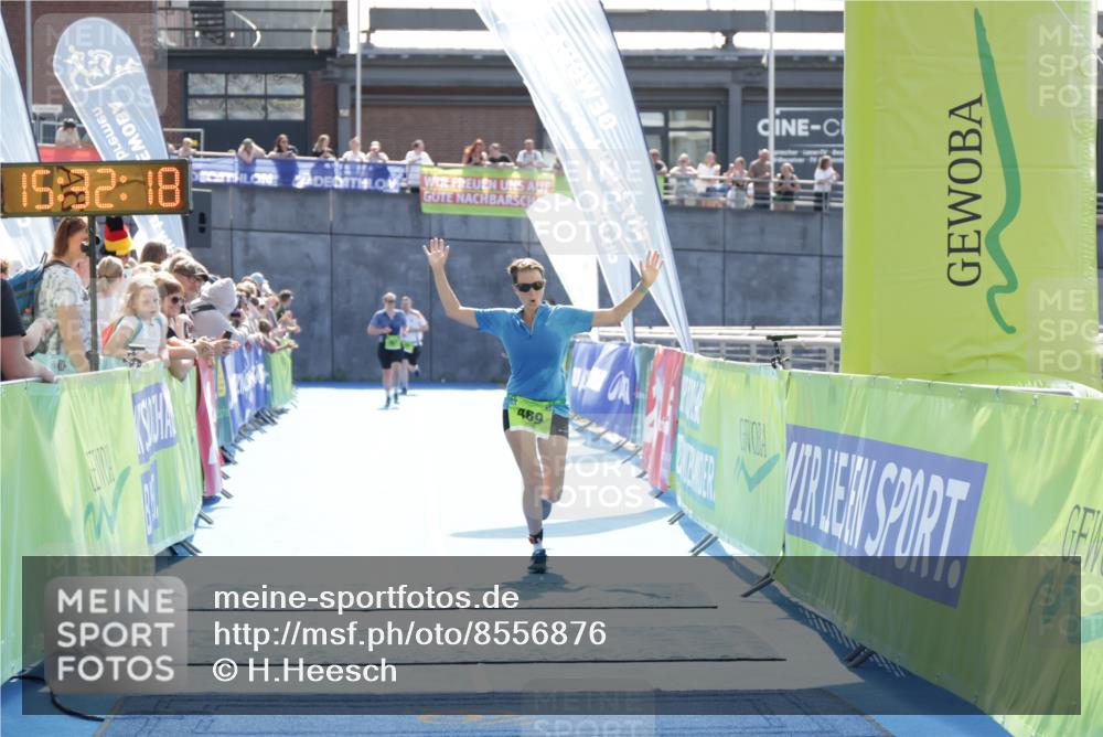 10.08.2025 - GEWOBA Citytriathlon Bremen H.Heesch http://msf.ph/oto/8556876 10.08.2025 15:32:22 Ziel 469 meine-sportfotos.de