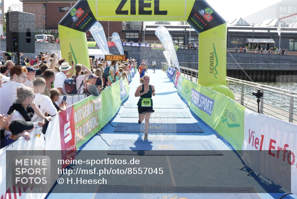 10.08.2025 - GEWOBA Citytriathlon Bremen H.Heesch http://msf.ph/oto/8557045 10.08.2025 15:33:47 Ziel 266, 352, 377, 409, 439 meine-sportfotos.de