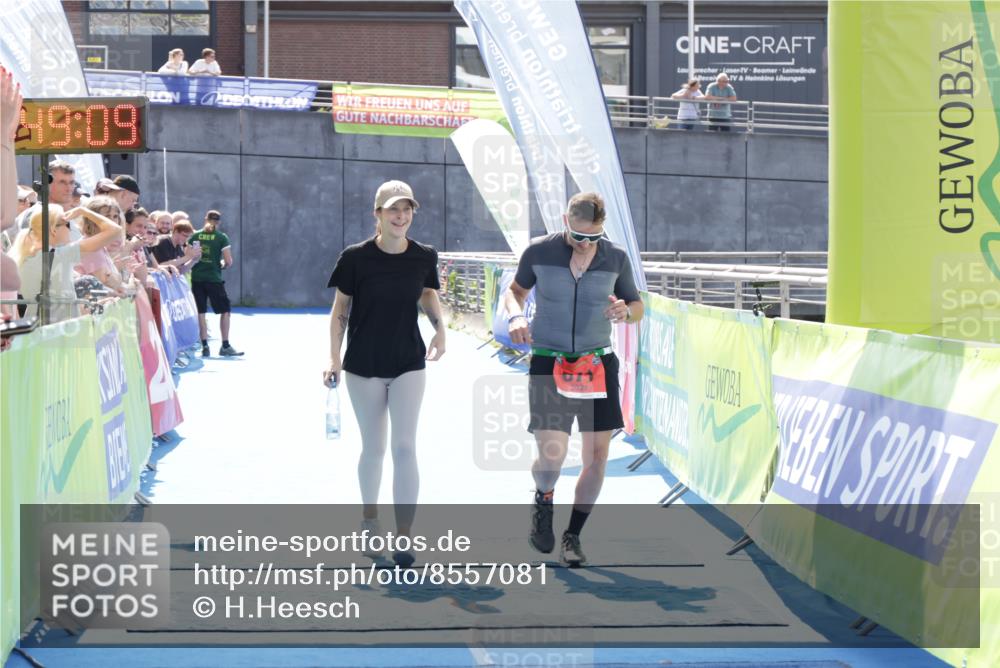 10.08.2025 - GEWOBA Citytriathlon Bremen H.Heesch http://msf.ph/oto/8557081 10.08.2025 14:49:13 Ziel 671 meine-sportfotos.de