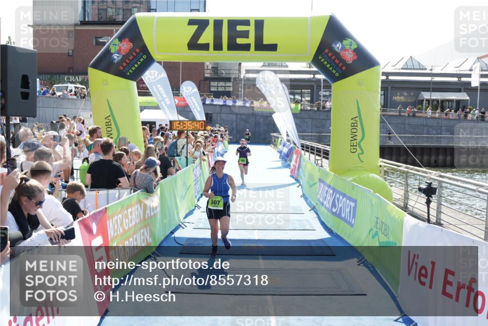10.08.2025 - GEWOBA Citytriathlon Bremen H.Heesch http://msf.ph/oto/8557318 10.08.2025 15:35:44 Ziel 399, 507 meine-sportfotos.de