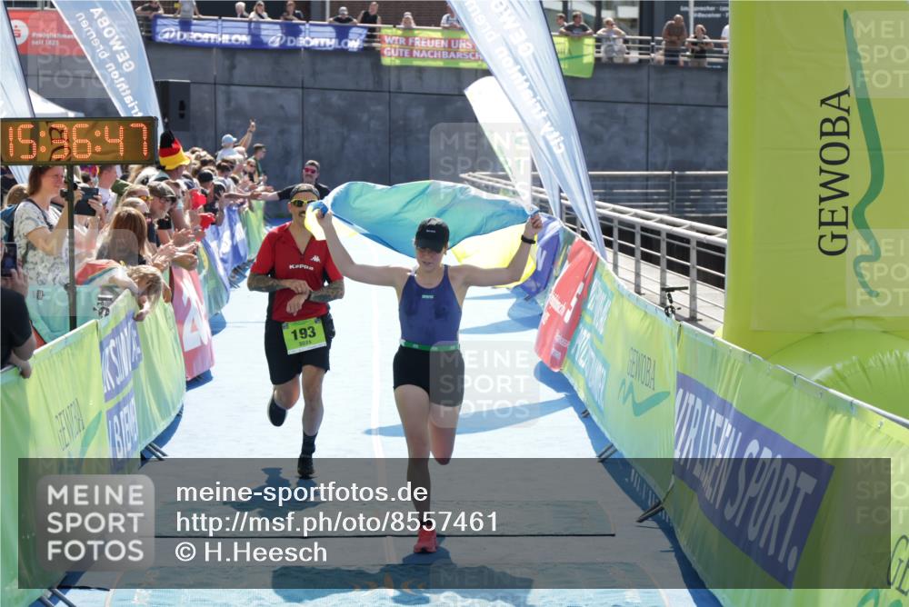 10.08.2025 - GEWOBA Citytriathlon Bremen H.Heesch http://msf.ph/oto/8557461 10.08.2025 15:36:51 Ziel 193, 212, 440, 496 meine-sportfotos.de