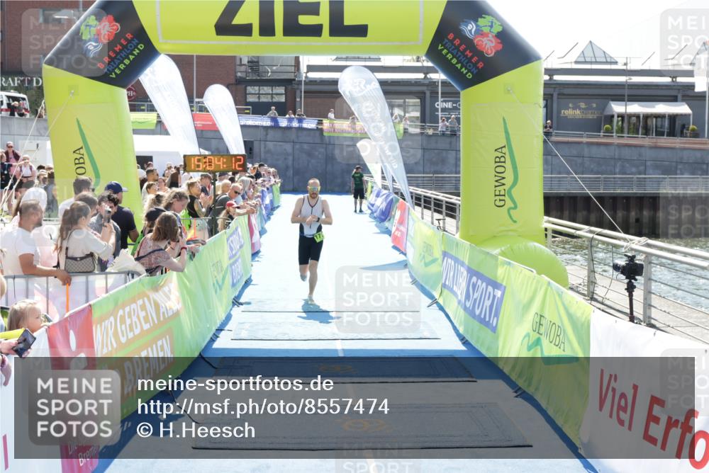 10.08.2025 - GEWOBA Citytriathlon Bremen H.Heesch http://msf.ph/oto/8557474 10.08.2025 15:04:16 Ziel 171 meine-sportfotos.de