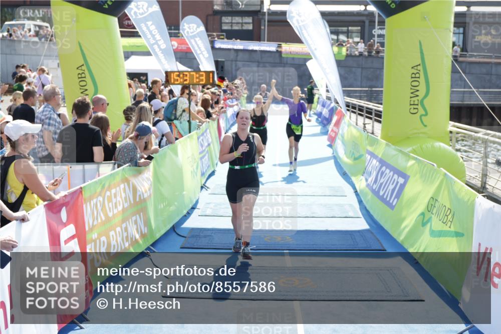 10.08.2025 - GEWOBA Citytriathlon Bremen H.Heesch http://msf.ph/oto/8557586 10.08.2025 15:37:35 Ziel 157, 336, 342, 373, 374, 473 meine-sportfotos.de