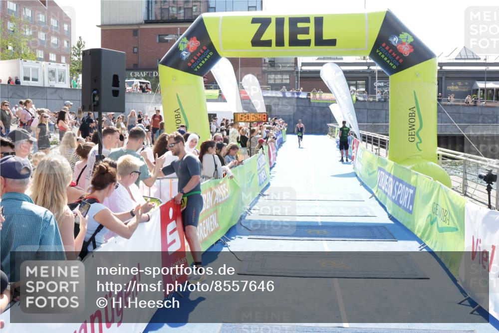 10.08.2025 - GEWOBA Citytriathlon Bremen H.Heesch http://msf.ph/oto/8557646 10.08.2025 15:06:52 Ziel 107, 175 meine-sportfotos.de