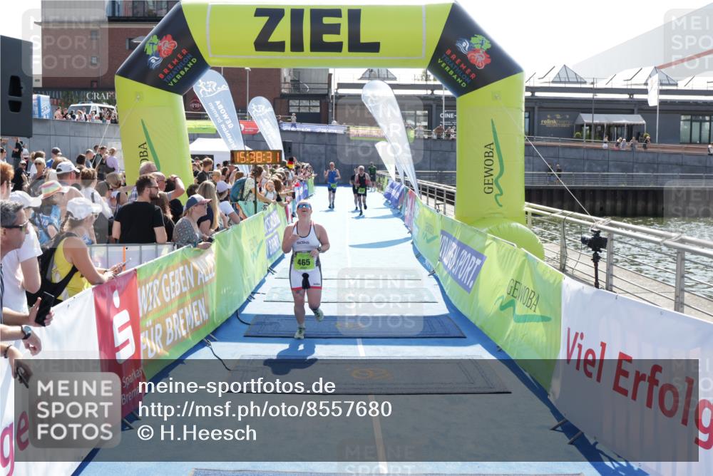 10.08.2025 - GEWOBA Citytriathlon Bremen H.Heesch http://msf.ph/oto/8557680 10.08.2025 15:38:35 Ziel 332, 379, 465 meine-sportfotos.de