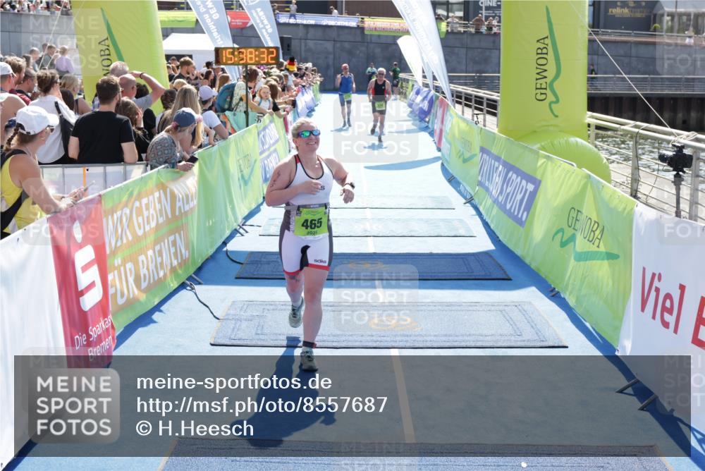10.08.2025 - GEWOBA Citytriathlon Bremen H.Heesch http://msf.ph/oto/8557687 10.08.2025 15:38:36 Ziel 332, 379, 465 meine-sportfotos.de