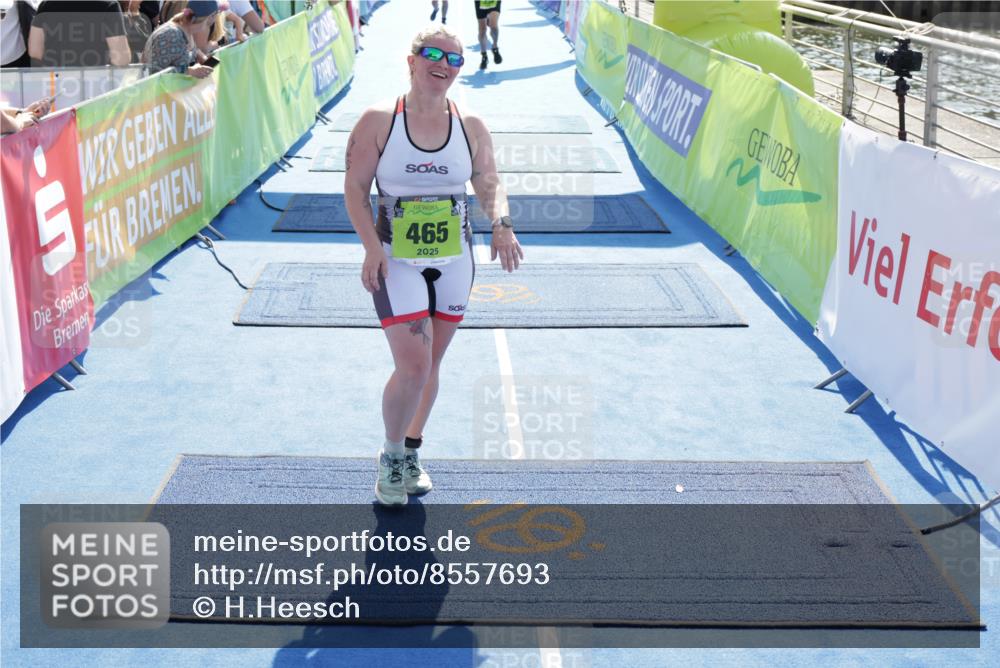 10.08.2025 - GEWOBA Citytriathlon Bremen H.Heesch http://msf.ph/oto/8557693 10.08.2025 15:38:37 Ziel 270, 332, 379, 465 meine-sportfotos.de