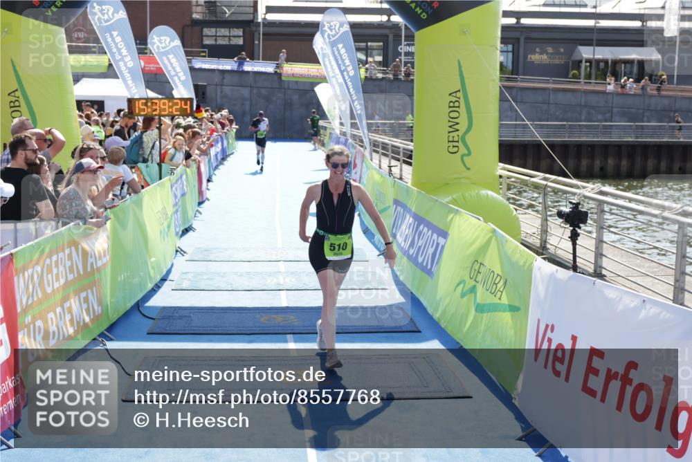 10.08.2025 - GEWOBA Citytriathlon Bremen H.Heesch http://msf.ph/oto/8557768 10.08.2025 15:39:28 Ziel 194, 510, 523 meine-sportfotos.de