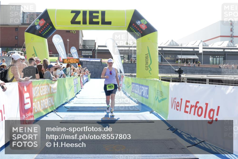 10.08.2025 - GEWOBA Citytriathlon Bremen H.Heesch http://msf.ph/oto/8557803 10.08.2025 15:40:07 Ziel 463 meine-sportfotos.de