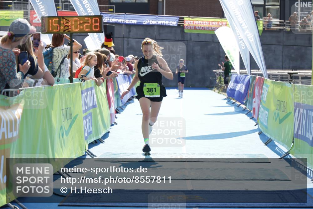 10.08.2025 - GEWOBA Citytriathlon Bremen H.Heesch http://msf.ph/oto/8557811 10.08.2025 15:40:32 Ziel 361, 511 meine-sportfotos.de