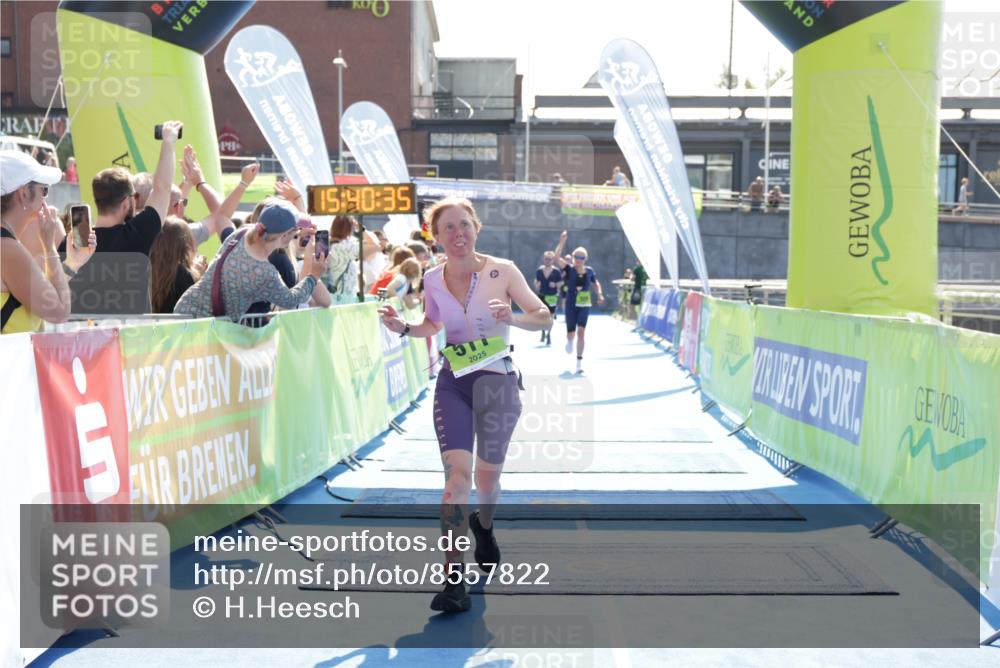 10.08.2025 - GEWOBA Citytriathlon Bremen H.Heesch http://msf.ph/oto/8557822 10.08.2025 15:40:39 Ziel 316, 361, 511 meine-sportfotos.de