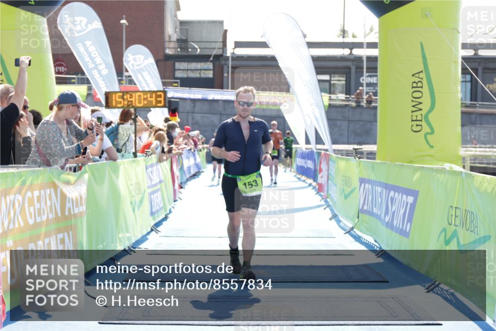 10.08.2025 - GEWOBA Citytriathlon Bremen H.Heesch http://msf.ph/oto/8557834 10.08.2025 15:40:47 Ziel 153, 316, 370, 509 meine-sportfotos.de