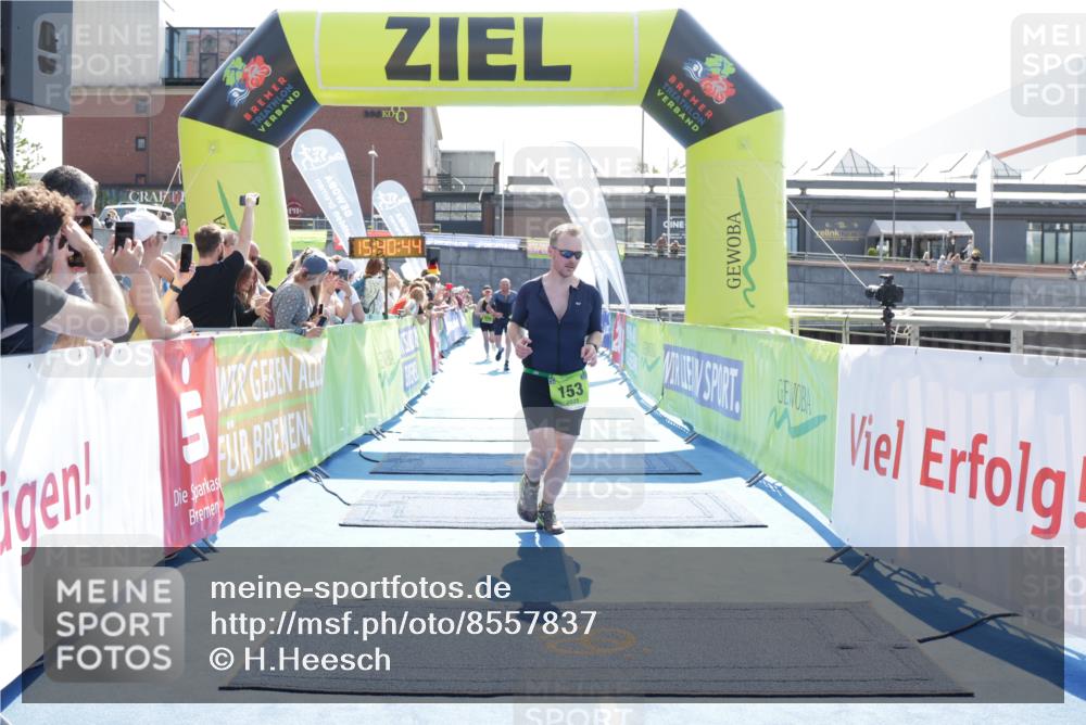 10.08.2025 - GEWOBA Citytriathlon Bremen H.Heesch http://msf.ph/oto/8557837 10.08.2025 15:40:48 Ziel 153, 316, 370, 509 meine-sportfotos.de