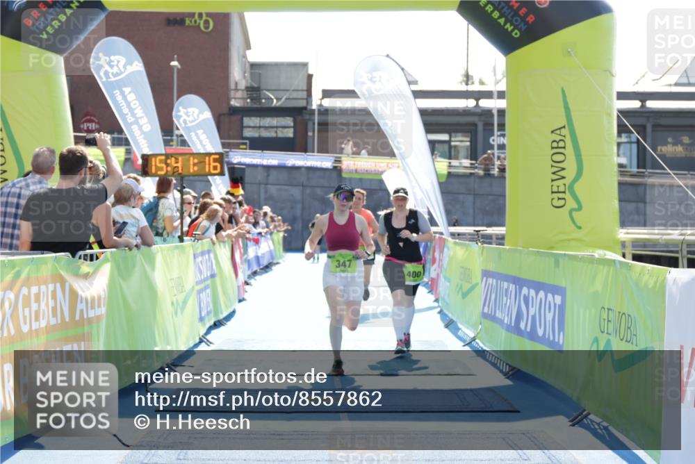 10.08.2025 - GEWOBA Citytriathlon Bremen H.Heesch http://msf.ph/oto/8557862 10.08.2025 15:41:20 Ziel 237, 347, 400, 475 meine-sportfotos.de