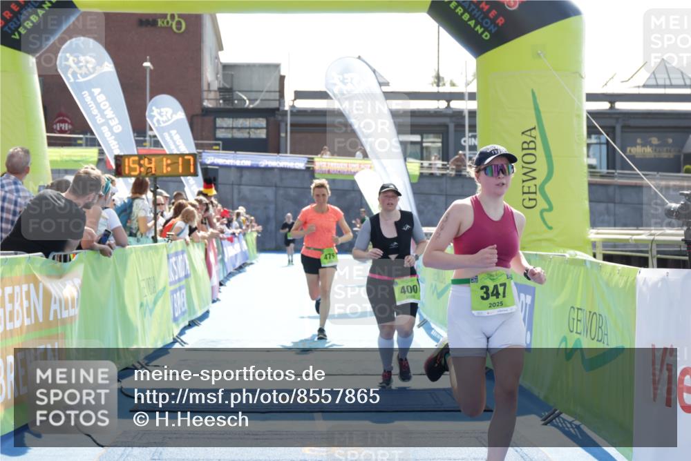 10.08.2025 - GEWOBA Citytriathlon Bremen H.Heesch http://msf.ph/oto/8557865 10.08.2025 15:41:21 Ziel 237, 347, 400, 475 meine-sportfotos.de