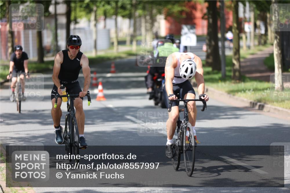 10.08.2025 - GEWOBA Citytriathlon Bremen Yannick Fuchs http://msf.ph/oto/8557997 10.08.2025 12:28:36 Radfahren 612, 622, 625, 629, 732, 812, 816, 828, 941, 980, 981 meine-sportfotos.de