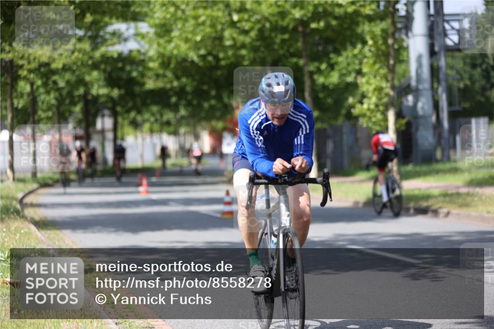 10.08.2025 - GEWOBA Citytriathlon Bremen Yannick Fuchs http://msf.ph/oto/8558278 10.08.2025 12:31:28 Radfahren 564, 575, 616, 630, 649, 655, 753, 788, 793, 863, 894, 905, 950 meine-sportfotos.de
