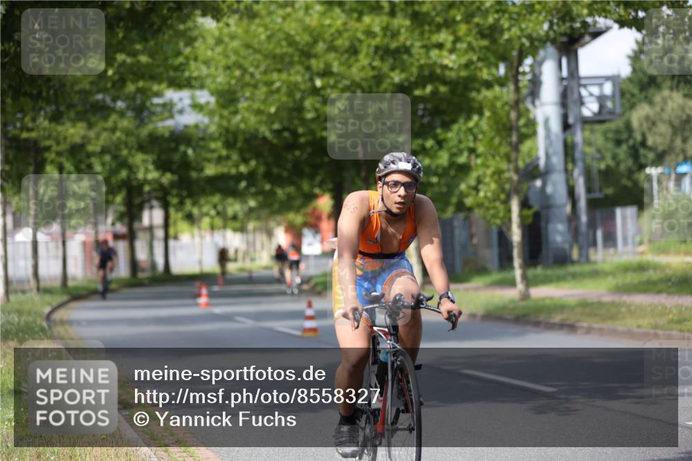 10.08.2025 - GEWOBA Citytriathlon Bremen Yannick Fuchs http://msf.ph/oto/8558327 10.08.2025 12:31:40 Radfahren 552, 564, 616, 649, 654, 655, 666, 667, 788, 793, 863, 950 meine-sportfotos.de
