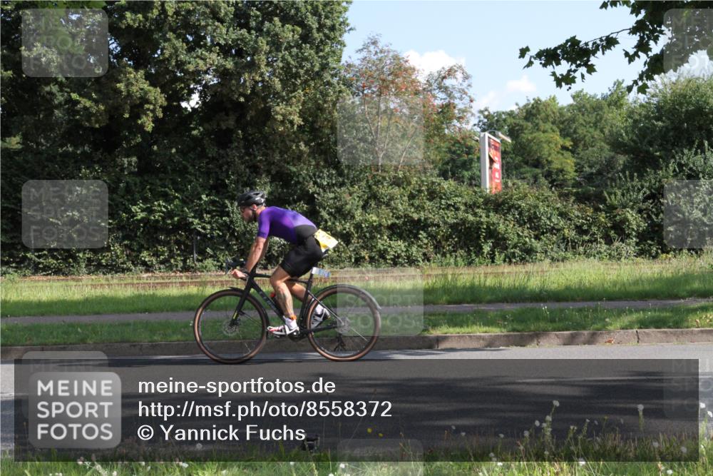 10.08.2025 - GEWOBA Citytriathlon Bremen Yannick Fuchs http://msf.ph/oto/8558372 10.08.2025 10:30:00 Radfahren 414, 423, 494 meine-sportfotos.de