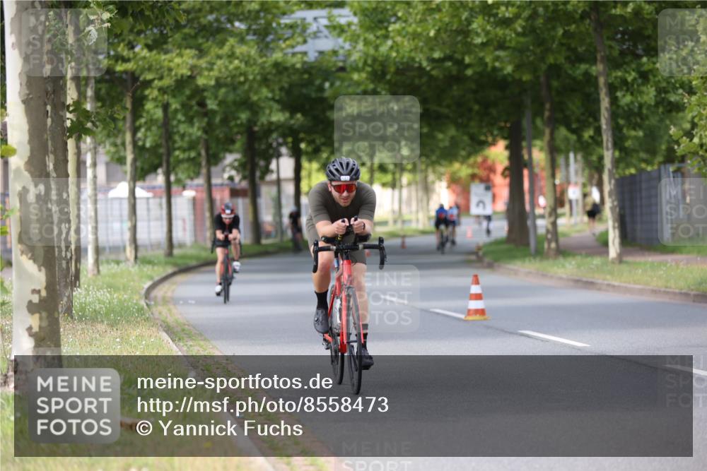10.08.2025 - GEWOBA Citytriathlon Bremen Yannick Fuchs http://msf.ph/oto/8558473 10.08.2025 12:32:33 Radfahren 641, 643, 648, 735, 776, 840, 959, 1017 meine-sportfotos.de