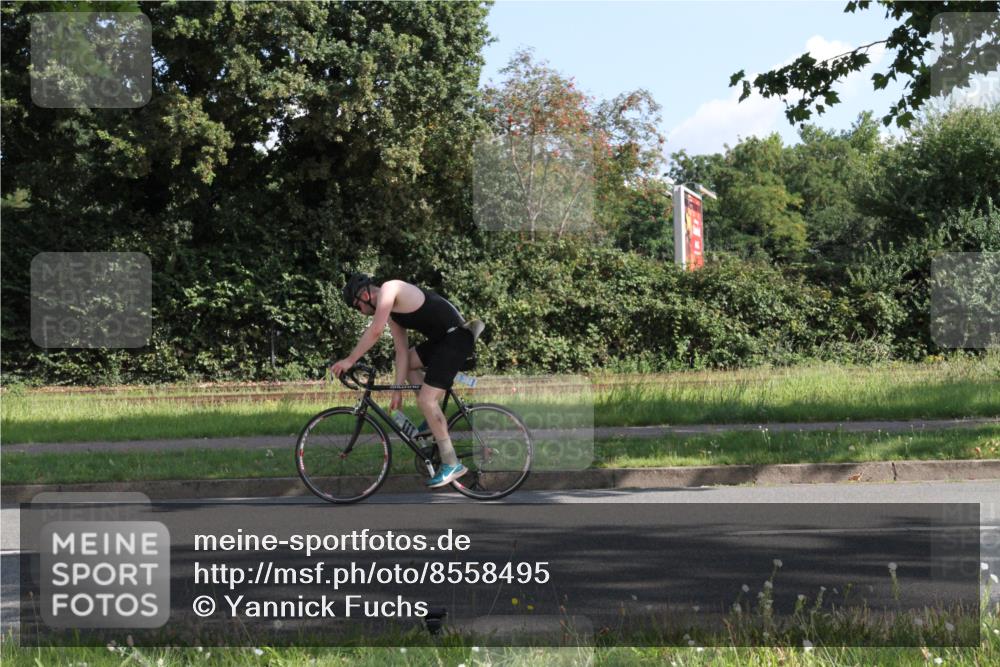 10.08.2025 - GEWOBA Citytriathlon Bremen Yannick Fuchs http://msf.ph/oto/8558495 10.08.2025 10:31:56 Radfahren 370, 405, 407 meine-sportfotos.de