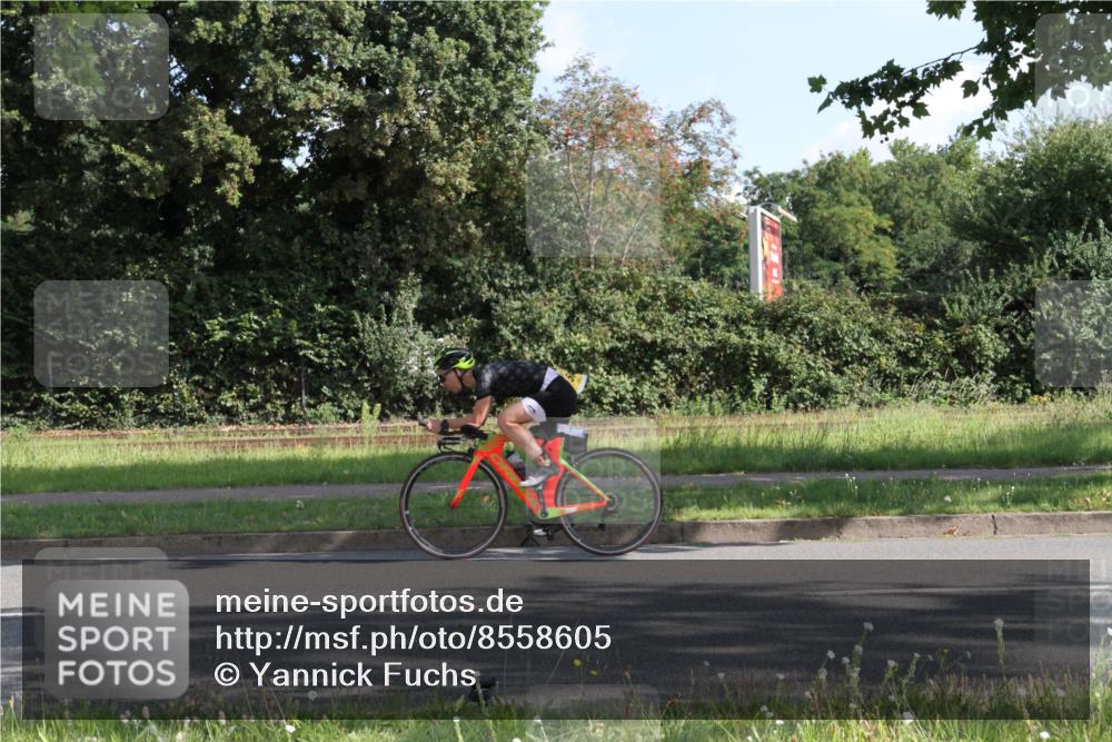 10.08.2025 - GEWOBA Citytriathlon Bremen Yannick Fuchs http://msf.ph/oto/8558605 10.08.2025 10:32:47 Radfahren 349, 355, 371, 384, 406, 483, 502 meine-sportfotos.de