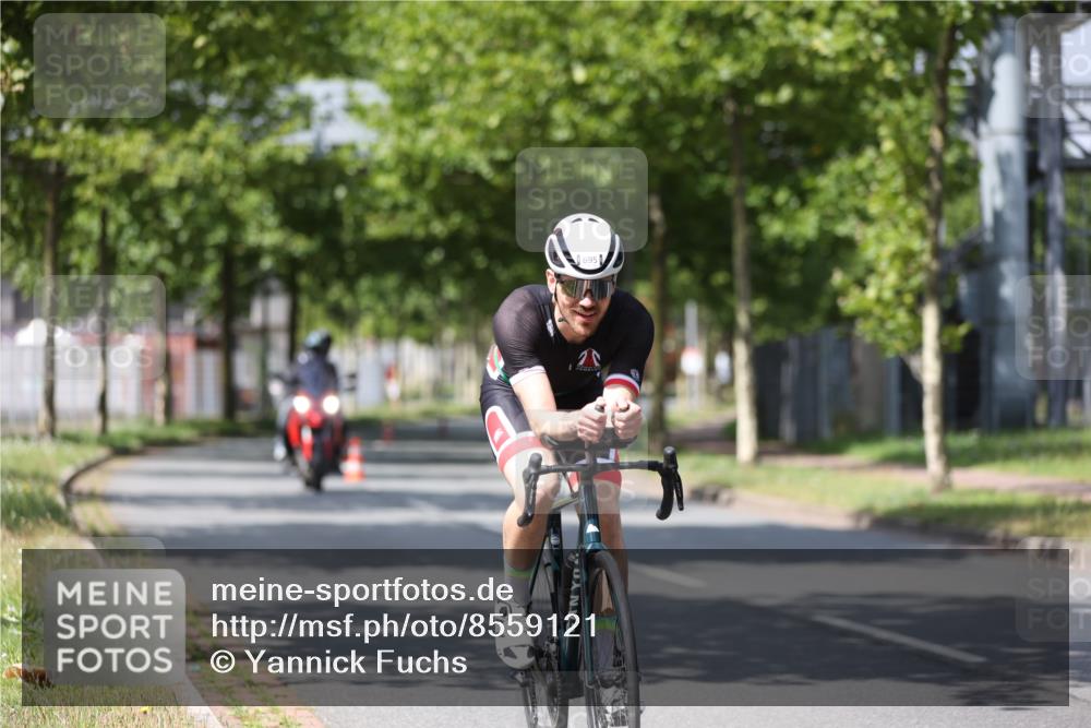 10.08.2025 - GEWOBA Citytriathlon Bremen Yannick Fuchs http://msf.ph/oto/8559121 10.08.2025 12:37:47 Radfahren 563, 603, 618 meine-sportfotos.de