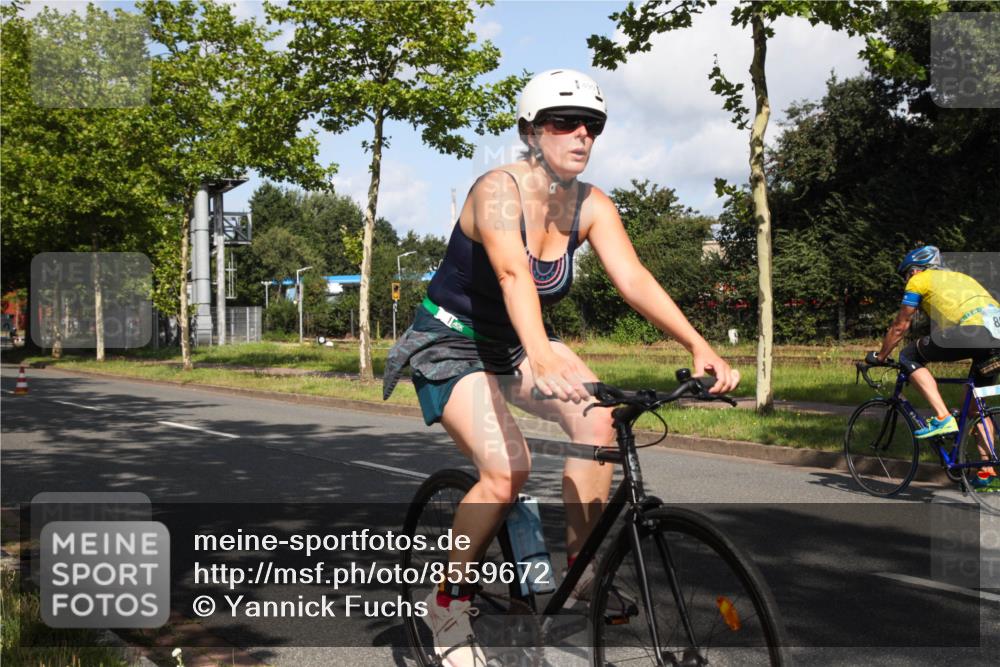 10.08.2025 - GEWOBA Citytriathlon Bremen Yannick Fuchs http://msf.ph/oto/8559672 10.08.2025 11:01:00 Radfahren 9, 15, 65, 113, 499 meine-sportfotos.de