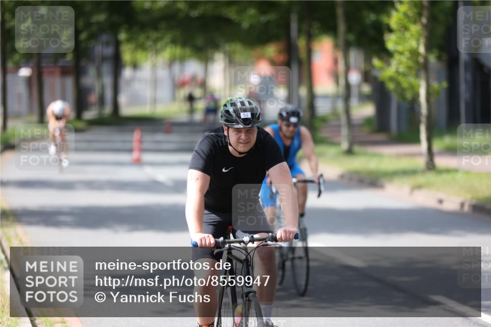 10.08.2025 - GEWOBA Citytriathlon Bremen Yannick Fuchs http://msf.ph/oto/8559947 10.08.2025 14:17:59 Radfahren 51, 91, 214, 240, 263 meine-sportfotos.de