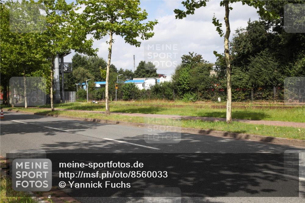 10.08.2025 - GEWOBA Citytriathlon Bremen Yannick Fuchs http://msf.ph/oto/8560033 10.08.2025 12:01:07 Radfahren 579 meine-sportfotos.de