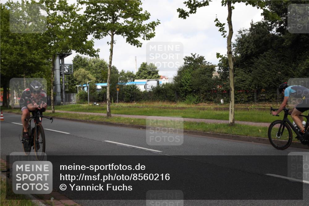 10.08.2025 - GEWOBA Citytriathlon Bremen Yannick Fuchs http://msf.ph/oto/8560216 10.08.2025 12:04:05 Radfahren 563, 565, 570, 599, 631, 665 meine-sportfotos.de