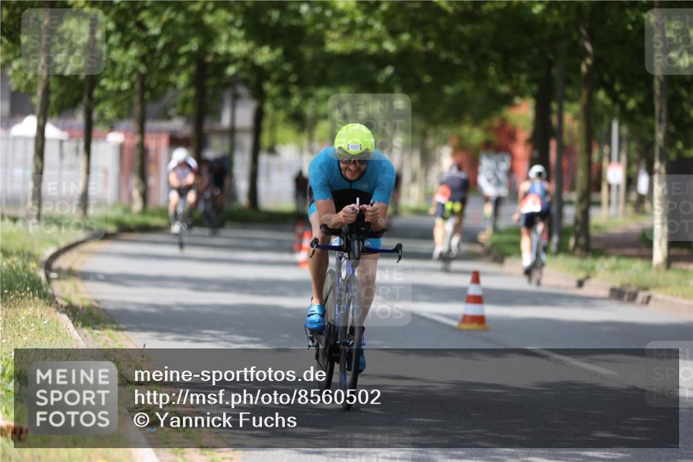 10.08.2025 - GEWOBA Citytriathlon Bremen Yannick Fuchs http://msf.ph/oto/8560502 10.08.2025 12:42:49 Radfahren 628, 644, 684, 710, 846, 850, 871, 909, 944, 953 meine-sportfotos.de