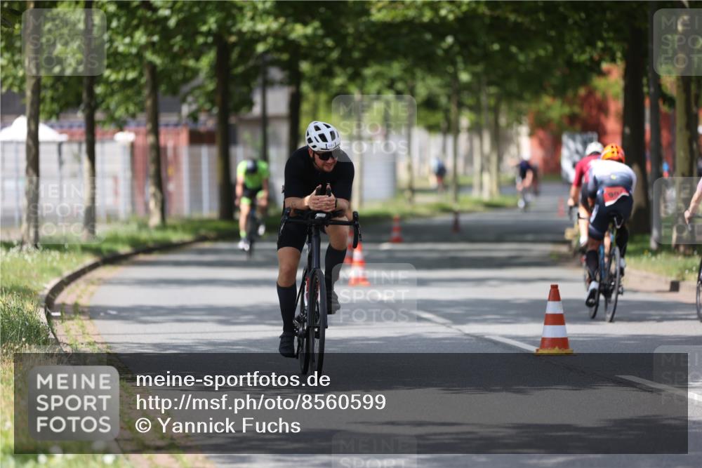 10.08.2025 - GEWOBA Citytriathlon Bremen Yannick Fuchs http://msf.ph/oto/8560599 10.08.2025 12:43:01 Radfahren 612, 628, 644, 677, 684, 710, 846, 850, 871, 889, 909 meine-sportfotos.de