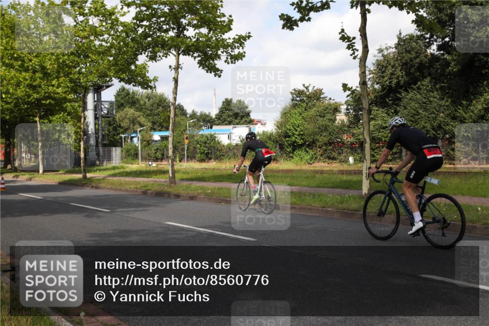 10.08.2025 - GEWOBA Citytriathlon Bremen Yannick Fuchs http://msf.ph/oto/8560776 10.08.2025 12:10:13 Radfahren 607, 710, 1024 meine-sportfotos.de