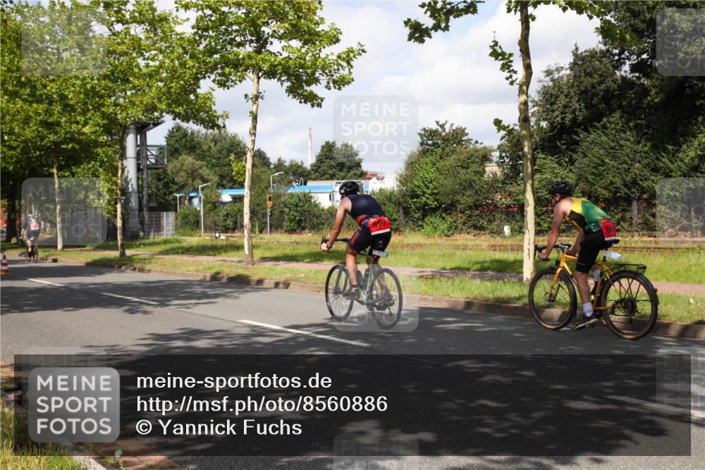 10.08.2025 - GEWOBA Citytriathlon Bremen Yannick Fuchs http://msf.ph/oto/8560886 10.08.2025 12:11:04 Radfahren 625, 651, 669, 679, 687, 716, 800, 812, 835, 898 meine-sportfotos.de