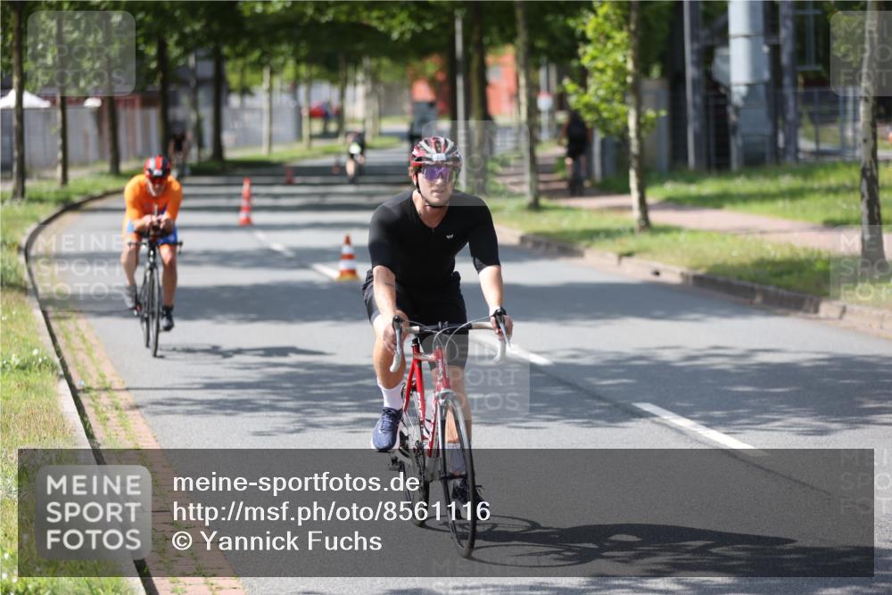 10.08.2025 - GEWOBA Citytriathlon Bremen Yannick Fuchs http://msf.ph/oto/8561116 10.08.2025 14:21:06 Radfahren 6, 19, 73, 142, 157, 191, 266 meine-sportfotos.de
