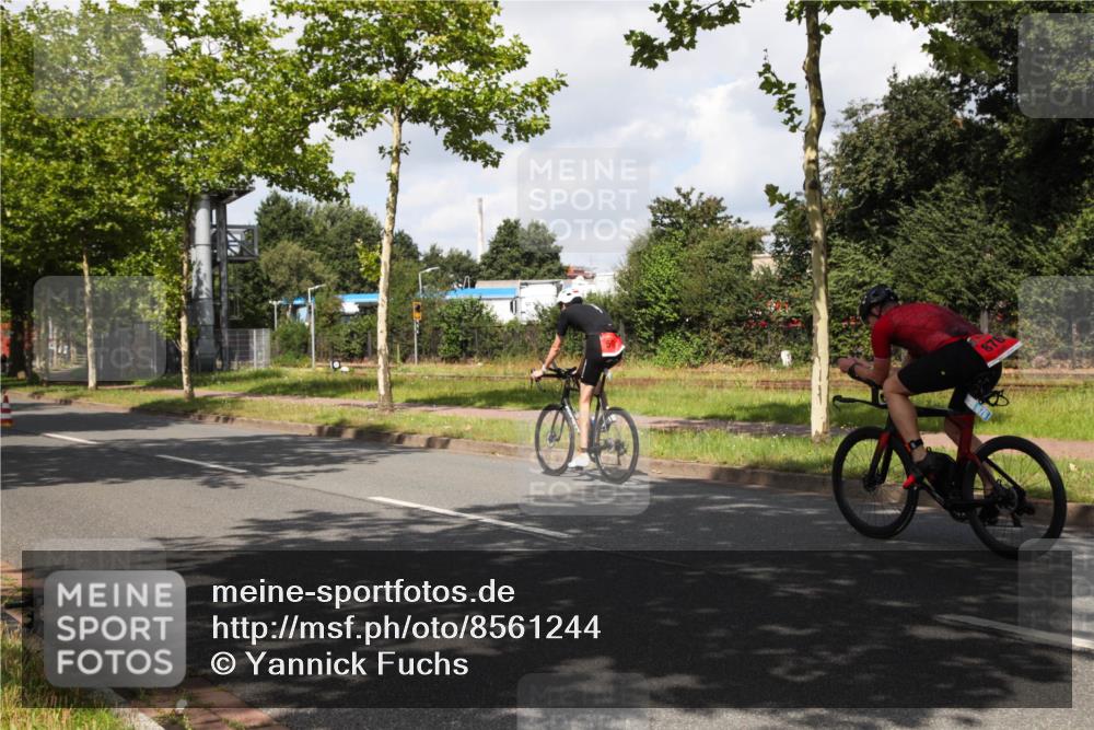 10.08.2025 - GEWOBA Citytriathlon Bremen Yannick Fuchs http://msf.ph/oto/8561244 10.08.2025 12:14:25 Radfahren 616, 630, 655, 681, 708, 735, 738, 788, 793, 801, 806, 888, 1030 meine-sportfotos.de