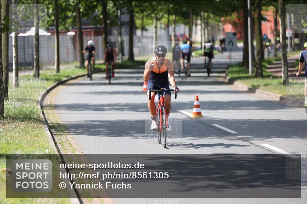 10.08.2025 - GEWOBA Citytriathlon Bremen Yannick Fuchs http://msf.ph/oto/8561305 10.08.2025 14:22:11 Radfahren 109, 186, 215, 224, 253, 258 meine-sportfotos.de