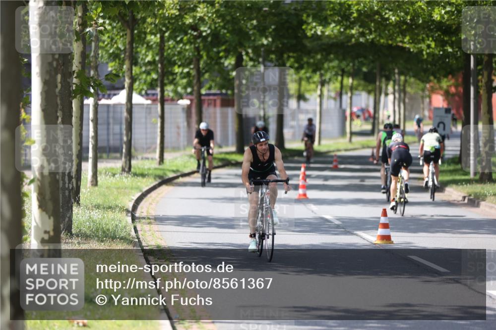 10.08.2025 - GEWOBA Citytriathlon Bremen Yannick Fuchs http://msf.ph/oto/8561367 10.08.2025 14:22:20 Radfahren 109, 186, 215, 217, 224, 258, 259, 262 meine-sportfotos.de