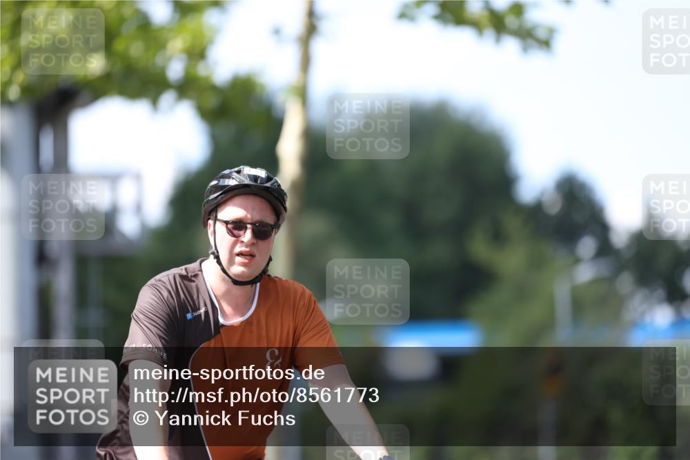 10.08.2025 - GEWOBA Citytriathlon Bremen Yannick Fuchs http://msf.ph/oto/8561773 10.08.2025 14:23:52 Radfahren 128, 158, 221, 234 meine-sportfotos.de