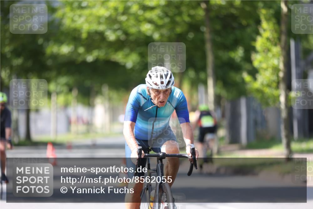 10.08.2025 - GEWOBA Citytriathlon Bremen Yannick Fuchs http://msf.ph/oto/8562055 10.08.2025 14:25:25 Radfahren 49, 85, 208, 267, 270, 323, 326, 336, 462, 479 meine-sportfotos.de