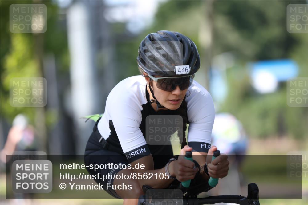 10.08.2025 - GEWOBA Citytriathlon Bremen Yannick Fuchs http://msf.ph/oto/8562105 10.08.2025 14:25:58 Radfahren 167, 181, 220, 231, 273, 325, 331, 446, 499 meine-sportfotos.de