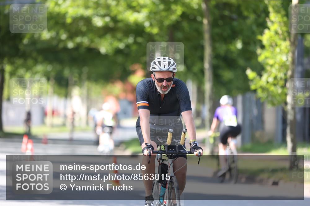 10.08.2025 - GEWOBA Citytriathlon Bremen Yannick Fuchs http://msf.ph/oto/8563015 10.08.2025 14:34:43 Radfahren 23, 31, 79, 88, 144, 146, 300, 465, 502, 511, 524 meine-sportfotos.de
