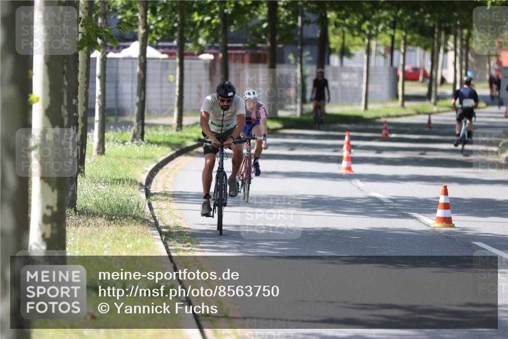 10.08.2025 - GEWOBA Citytriathlon Bremen Yannick Fuchs http://msf.ph/oto/8563750 10.08.2025 14:38:12 Radfahren 30, 54, 81, 147, 152, 162 meine-sportfotos.de