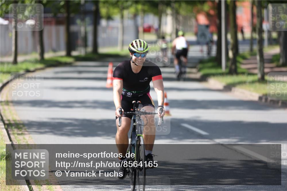 10.08.2025 - GEWOBA Citytriathlon Bremen Yannick Fuchs http://msf.ph/oto/8564165 10.08.2025 14:40:12 Radfahren 52, 59, 69, 139, 225 meine-sportfotos.de
