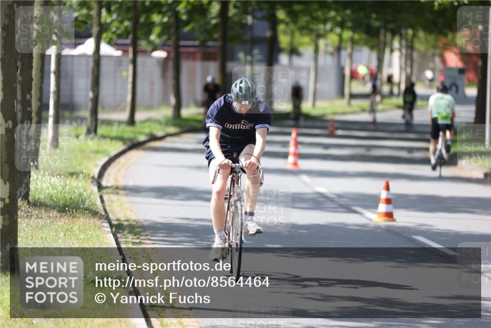 10.08.2025 - GEWOBA Citytriathlon Bremen Yannick Fuchs http://msf.ph/oto/8564464 10.08.2025 14:41:30 Radfahren 36, 280, 306, 343, 513 meine-sportfotos.de