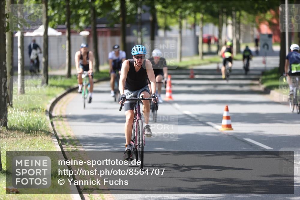 10.08.2025 - GEWOBA Citytriathlon Bremen Yannick Fuchs http://msf.ph/oto/8564707 10.08.2025 14:43:22 Radfahren 157, 234, 251, 311, 462 meine-sportfotos.de